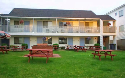 Flagship Motorcourt Motel Hampton Exterior photo